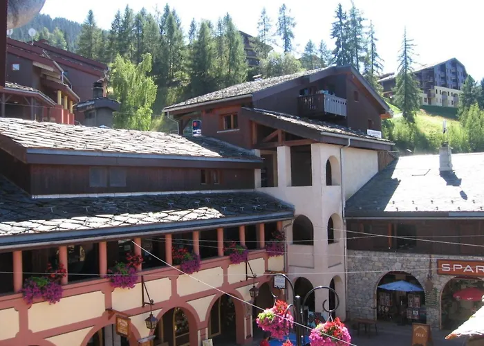 Апартаменты Familial 4 Pers Au Pied Des Pistes, Animaux Admis - Fr-1-353-41